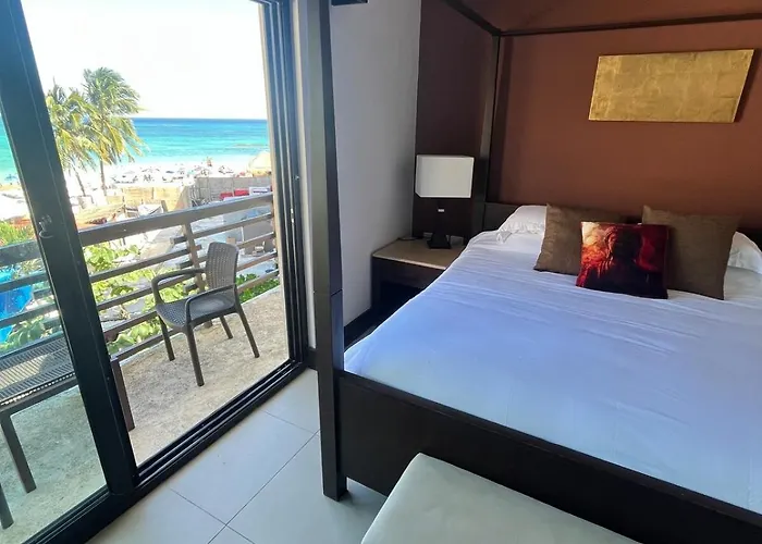 Amazing Oceanfront Apartment